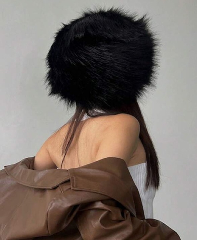 Rus Tarzı Uzun Tüylü Siyah Peluş Kalpak Şapka - Kışlık Kürk Şapka - Sevgililer Günü Hediyesi